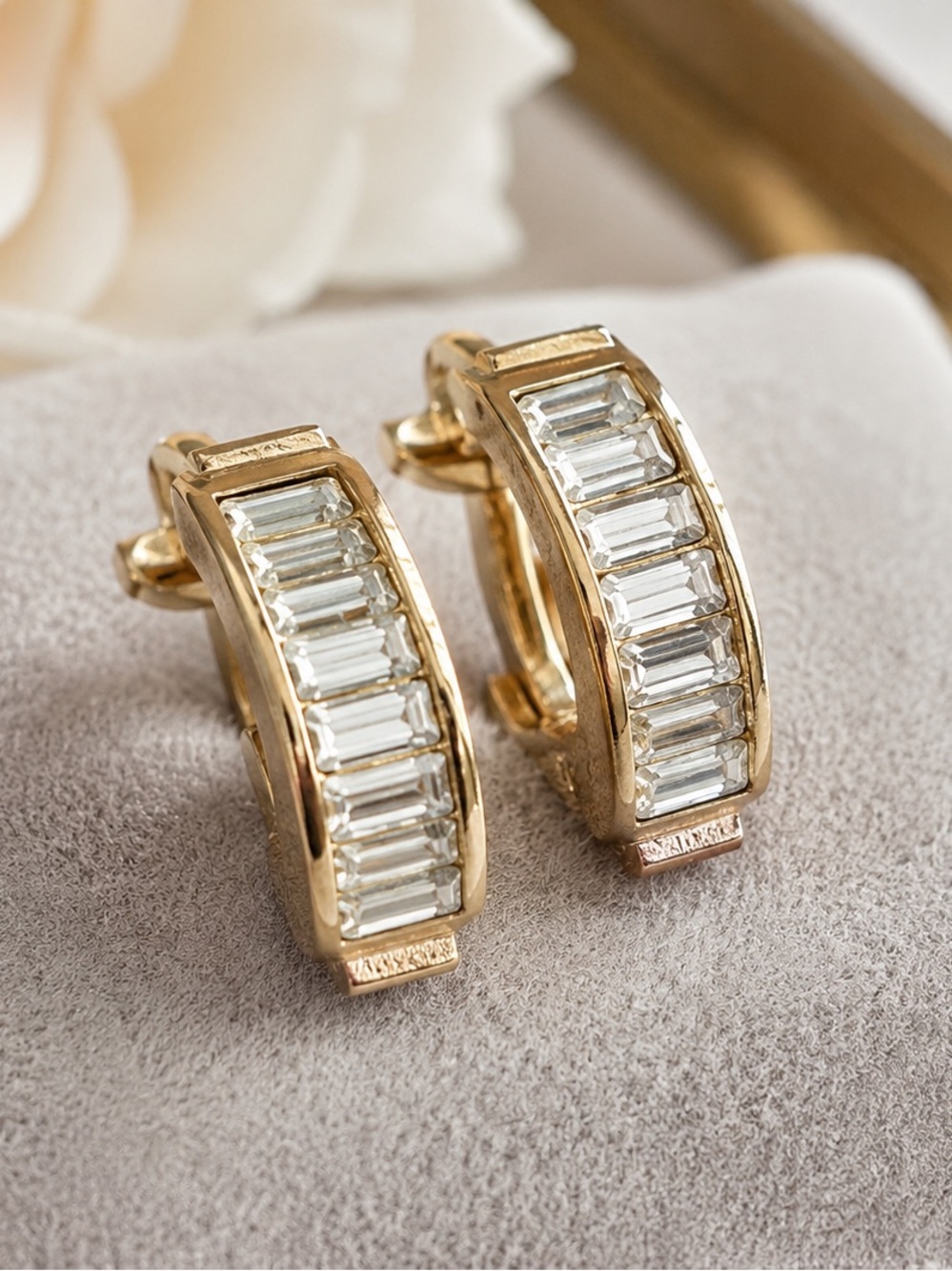 Vintage Christian Dior Germany Baguette Crystal Clip-On Earrings – Gold Tone